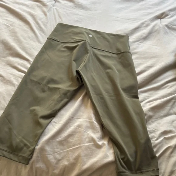 Lululemon Olive Green Leggings - Picture 3 of 3